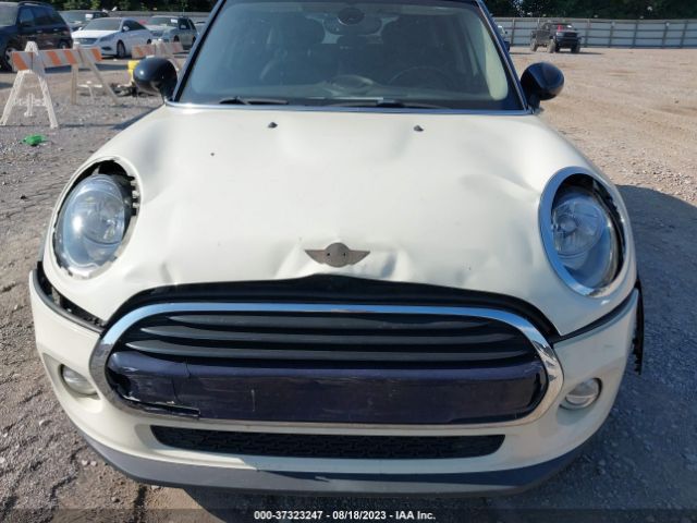 WMWXU1C54H2E18173 Mini Hardtop 4 Door Cooper