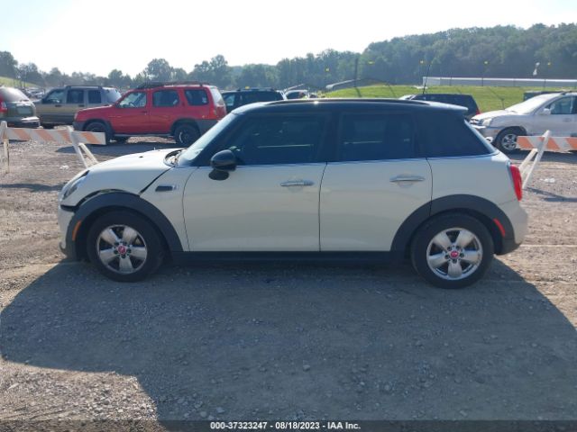 WMWXU1C54H2E18173 Mini Hardtop 4 Door Cooper
