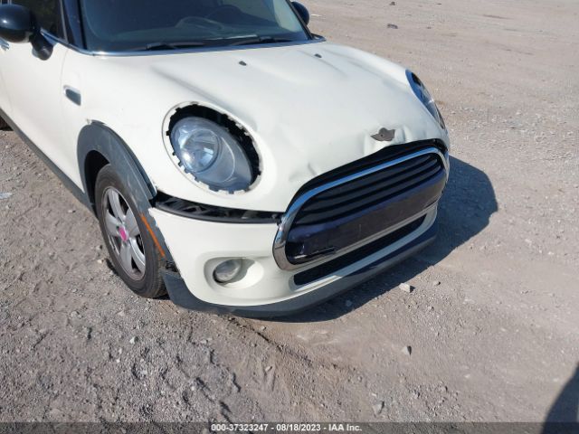 WMWXU1C54H2E18173 Mini Hardtop 4 Door Cooper