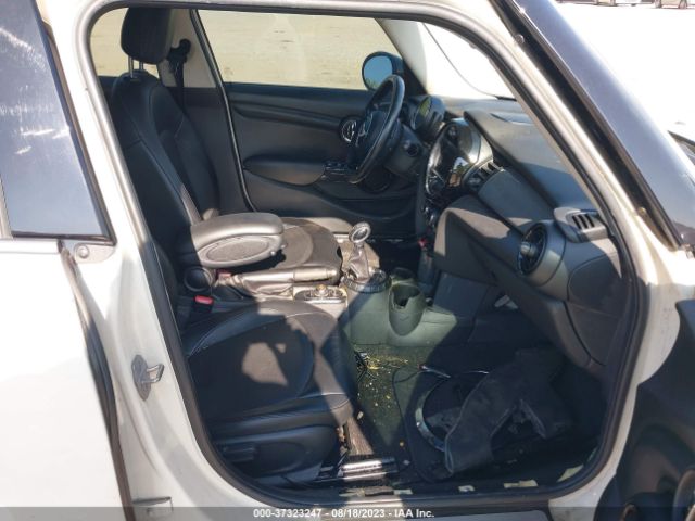 WMWXU1C54H2E18173 Mini Hardtop 4 Door Cooper