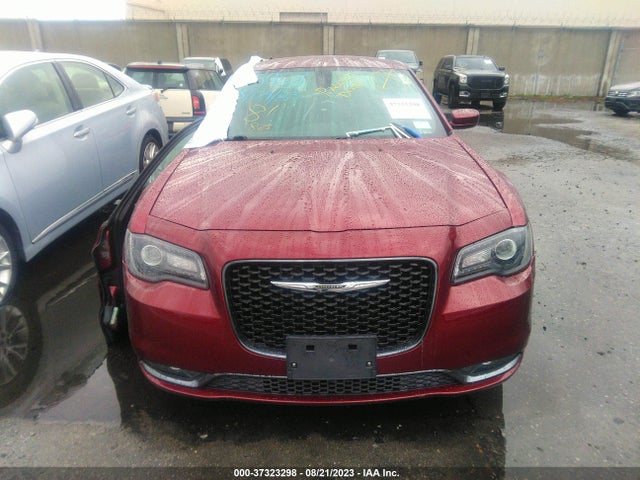 2C3CCAGG4KH648652 Chrysler 300 300s