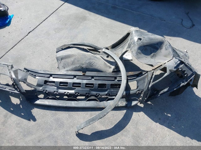 3VV3B7AXXJM187677 Volkswagen Tiguan Sel/se
