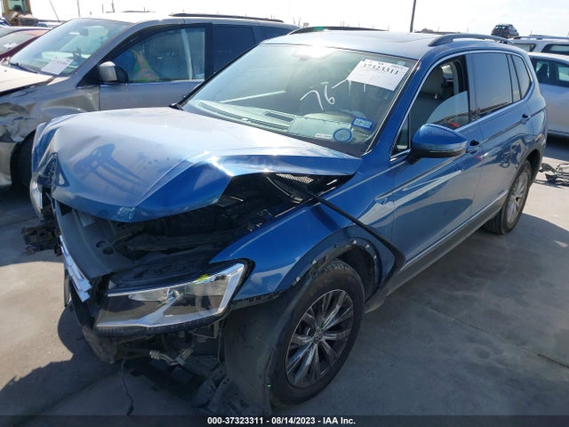 3VV3B7AXXJM187677 Volkswagen Tiguan Sel/se