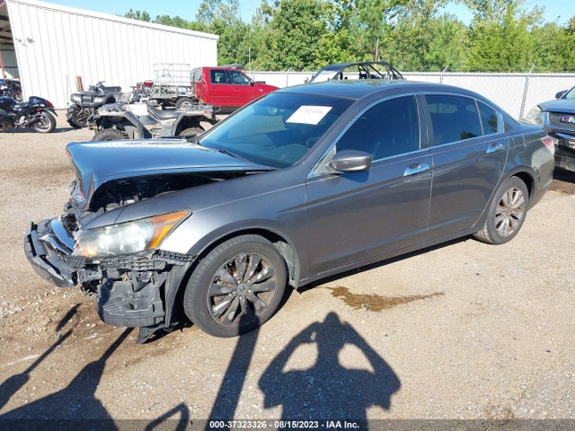 2011 HONDA ACCORD SDN EX-L VIN: 1HGCP3F87BA015200