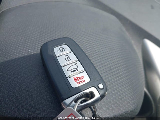 Hyundai Veloster Value Edition 2017 KMHTC6AD4HU324805 Image 11