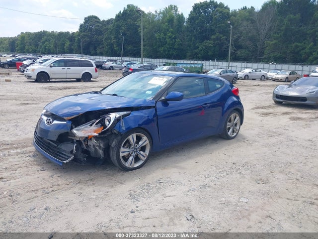 Hyundai Veloster Value Edition 2017 KMHTC6AD4HU324805 Image 2