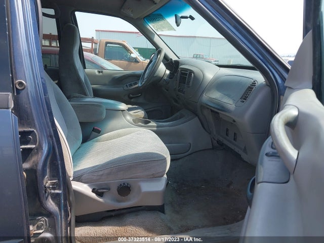 1998 FORD EXPEDITION XLT VIN: 1FMPU18L6WLB30875