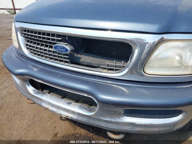 1998 FORD EXPEDITION XLT VIN: 1FMPU18L6WLB30875