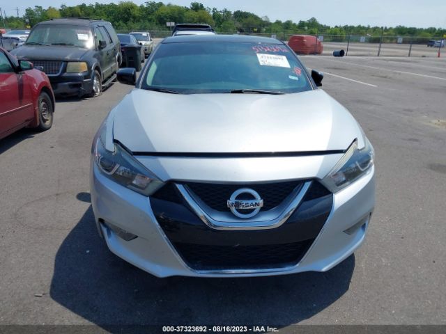 1N4AA6AP6HC430857 Nissan MAXIMA S