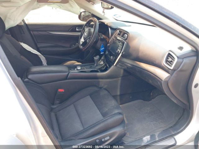 1N4AA6AP6HC430857 Nissan MAXIMA S