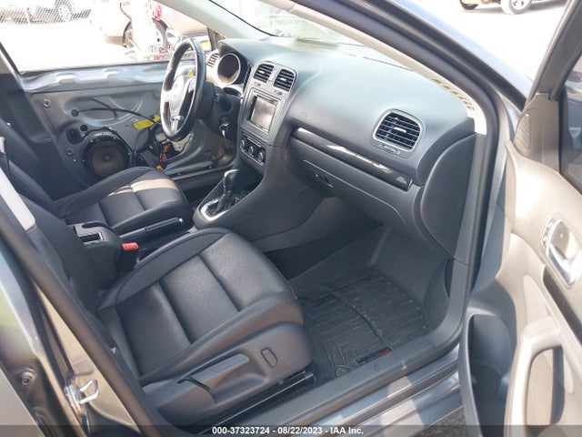 3VWPL7AJ3EM620641 Volkswagen Jetta Sportwagen 2.0l Tdi