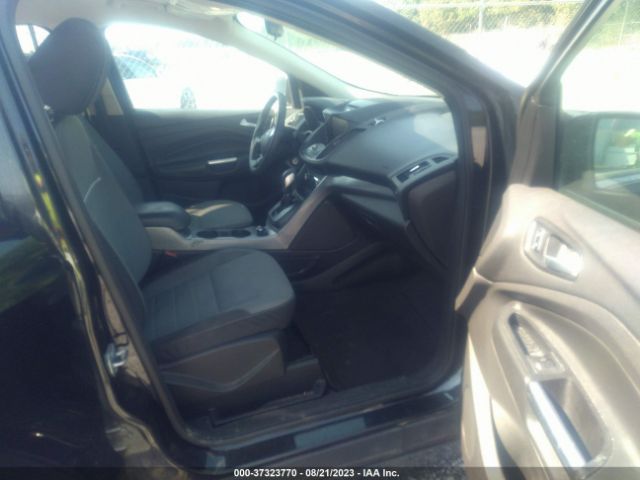 1FMCU0GX4FUC14183 Ford ESCAPE SE