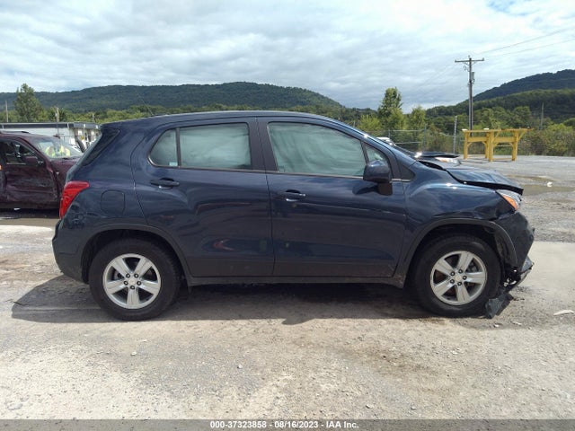 Chevrolet TRAX LS 2018 3GNCJNSB4JL244008 Image 13