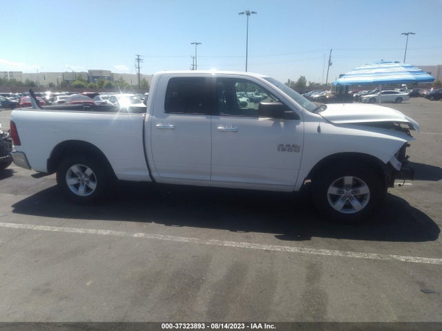 1C6RR6GGXHS744232 RAM 1500 Slt