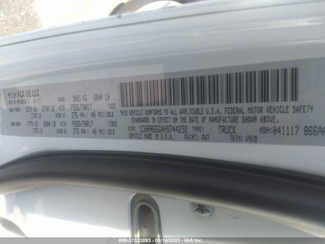 1C6RR6GGXHS744232 RAM 1500 Slt