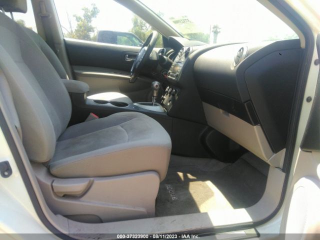 JN8AS5MT9FW670219 Nissan Rogue Select S