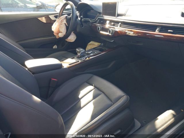 WAUPNAF58JA004329 Audi A5 Coupe Premium Plus