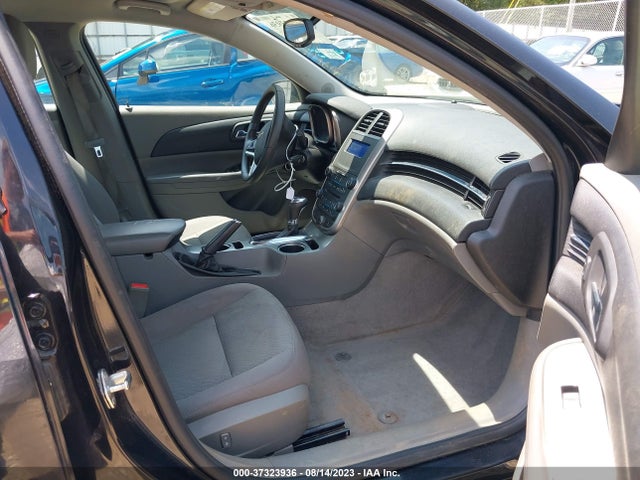 Chevrolet MALIBU LS 2014 1G11B5SL0EF105489 Image 5