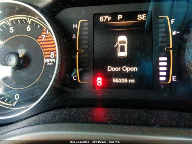 1C4PJLCS3HW586504 Jeep Cherokee Latitude
