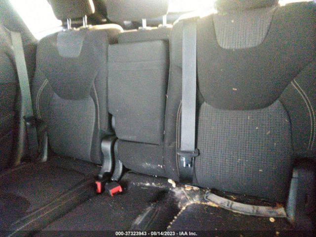 1C4PJLCS3HW586504 Jeep Cherokee Latitude