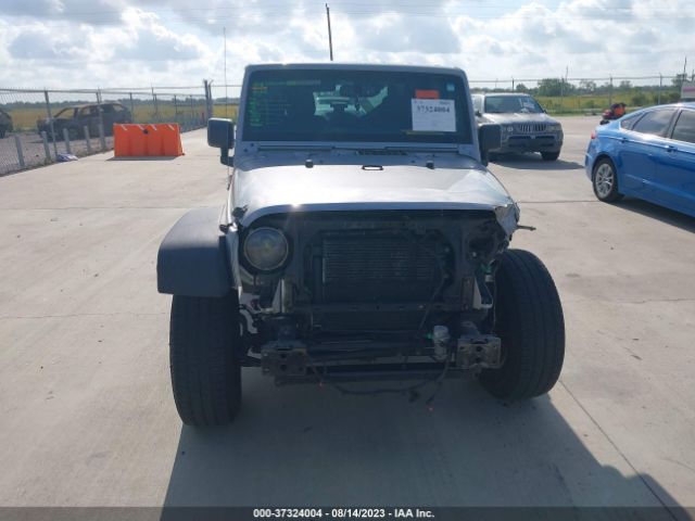 1C4AJWAG6HL730425 Jeep Wrangler Sport