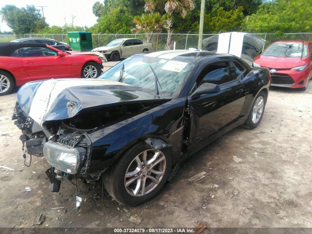 Chevrolet CAMARO LS 2015 2G1FB1E30F9294083 Image 2