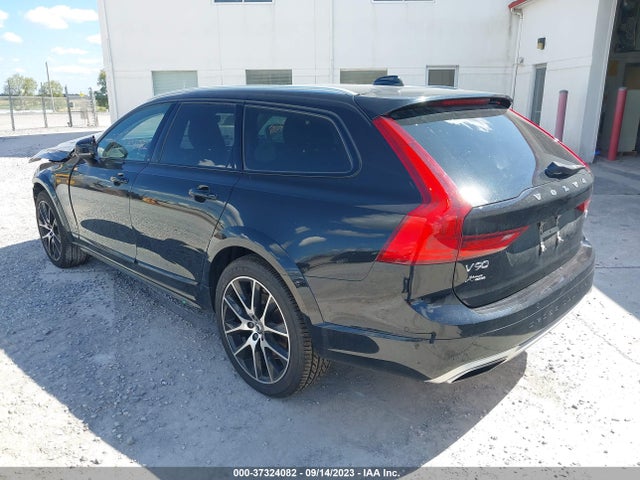 2018 Volvo V90, VIN: YV4A22NL1J1017069
