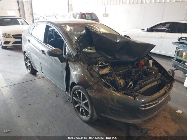 2017 3FADP4BJ5HM126153 main image