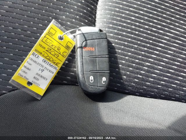 3C4PDCBBXKT853045 Dodge JOURNEY SE