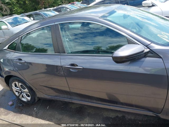 2HGFC2F5XHH553196 Honda Civic Sedan Lx