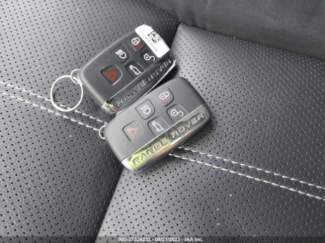 SALYL2FV0KA224741 Land Rover Range Rover Velar R-dynamic Se