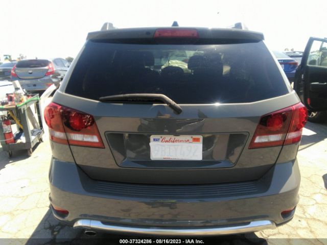 3C4PDCGG5KT810026 Dodge Journey Crossroad