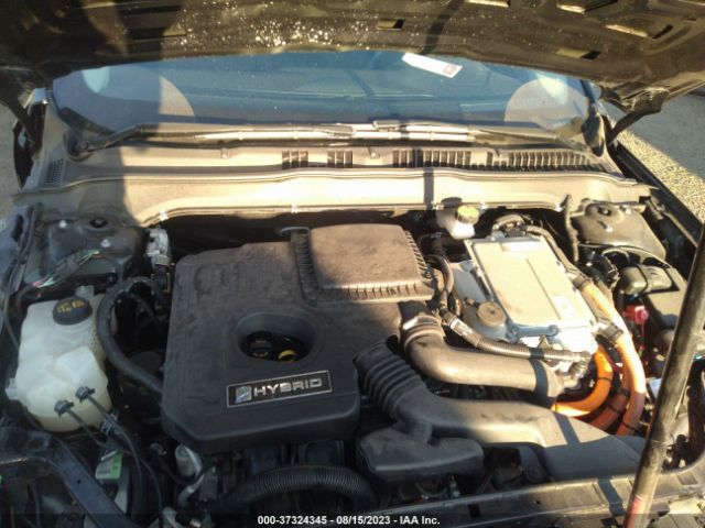 3FA6P0LUXKR115668 Ford Fusion Hybrid Se