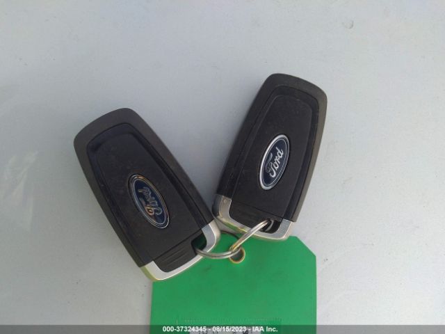3FA6P0LUXKR115668 Ford Fusion Hybrid Se