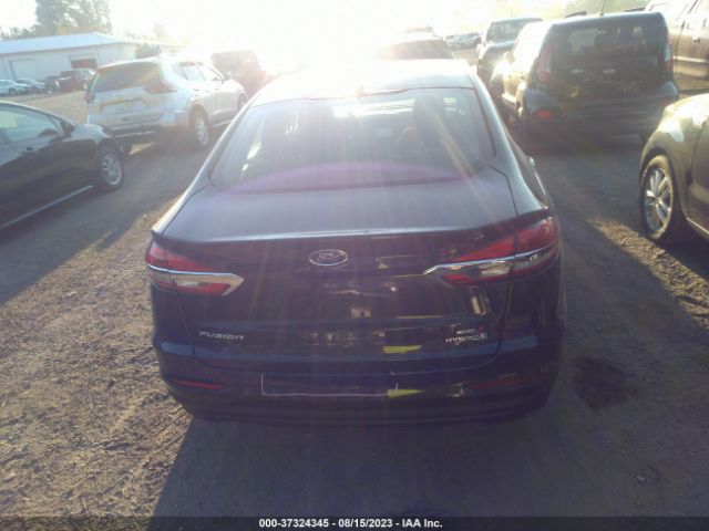 3FA6P0LUXKR115668 Ford Fusion Hybrid Se