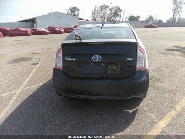 Toyota Prius Two 2014 JTDKN3DU3E0383514 Image 15