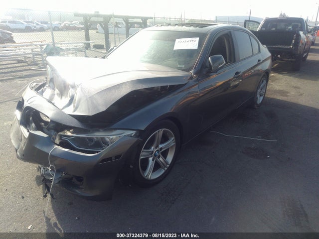 BMW 328I 2015 WBA3C1C51FP853912 Image 2