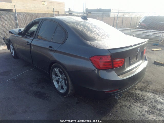 BMW 328I 2015 WBA3C1C51FP853912 Image 3