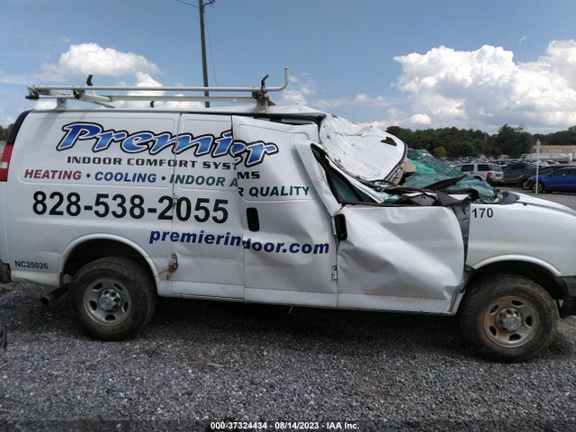 Chevrolet Express 2500 Work Van 2018 1GCWGAFGXJ1339196 Image 13