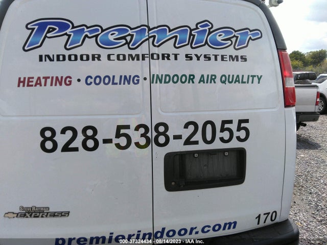 Chevrolet Express 2500 Work Van 2018 1GCWGAFGXJ1339196 Image 16