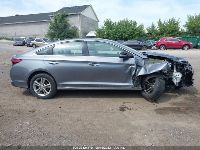 2018 HYUNDAI SONATA LIMITED VIN: 5NPE34AF7JH679048