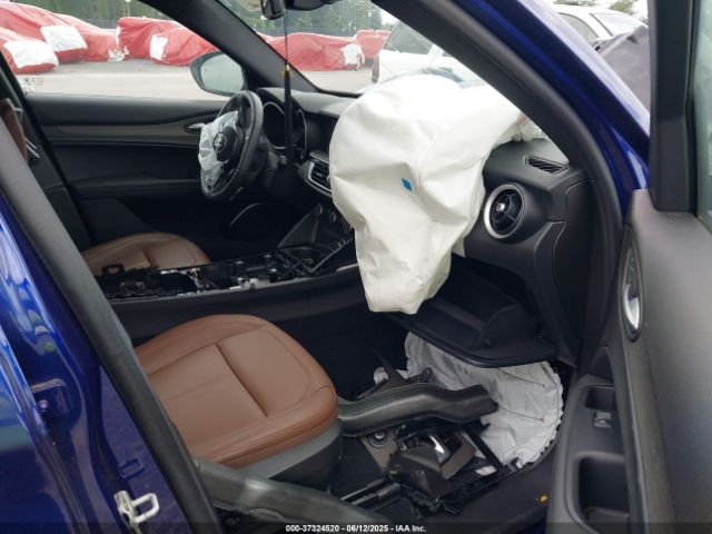 ZASPAKBN5N7D33705 Alfa Romeo Stelvio Ti Awd
