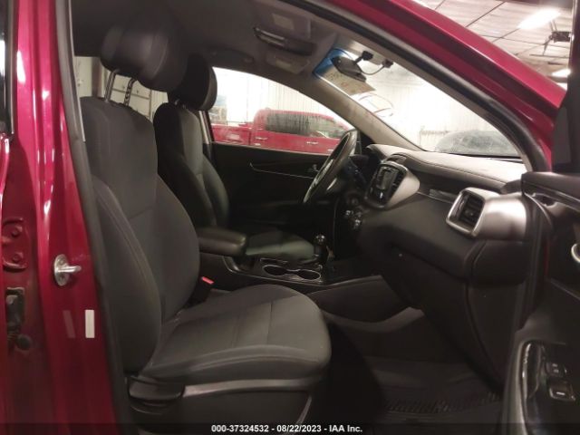 5XYPG4A50HG193932 KIA Sorento Lx V6