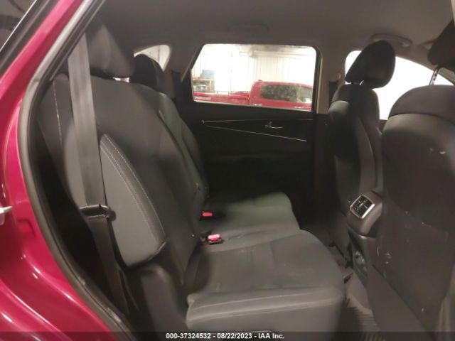 5XYPG4A50HG193932 KIA Sorento Lx V6