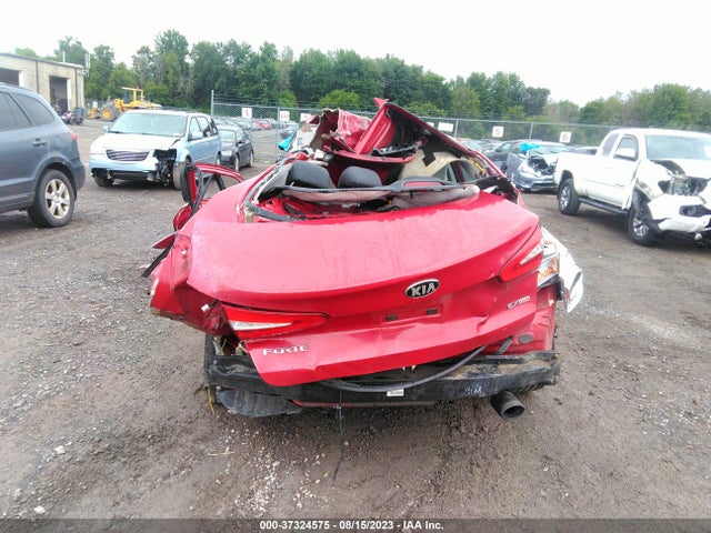 2015 KIA FORTE EX VIN: KNAFZ4A88F5338010