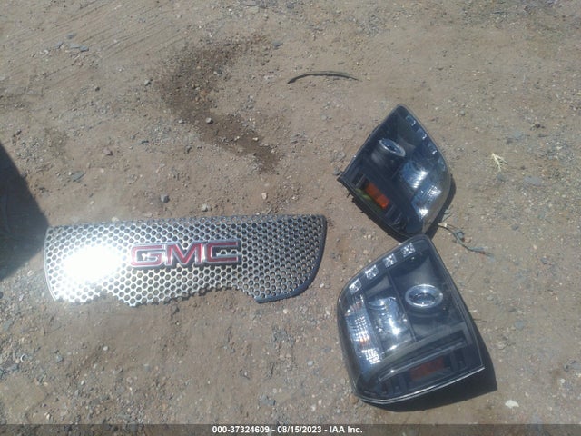 37324609 :رقم المزاد ، 1GKFK63877J197797 vin ، 2007 Gmc Yukon Denali مزاد بيع