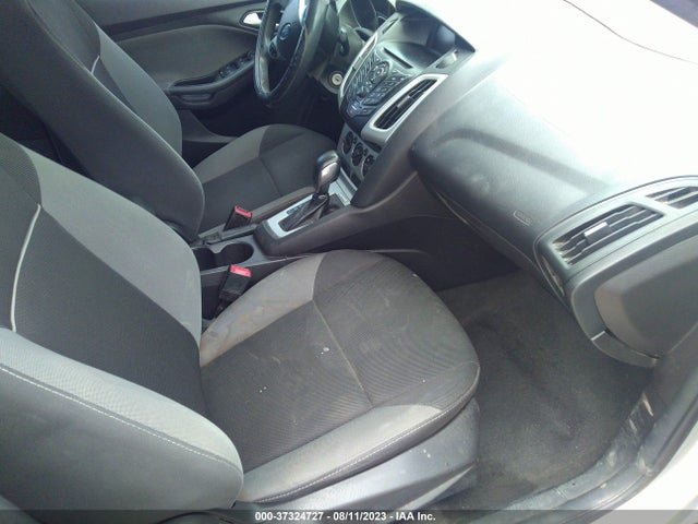 2014 FORD FOCUS SE VIN: 1FADP3F2XEL332031