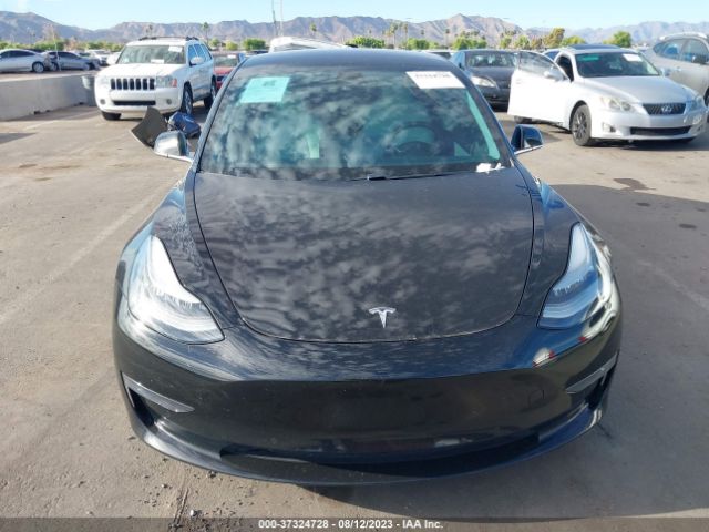5YJ3E1EAXKF323806 Tesla Model 3 Range