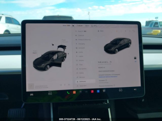 5YJ3E1EAXKF323806 Tesla Model 3 Range