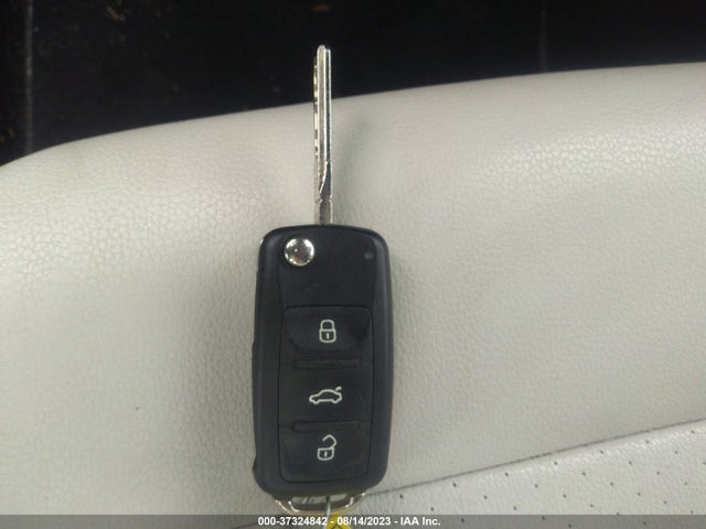 3VWD17AJXGM229224 Volkswagen Jetta Sedan 1.8t Sport
